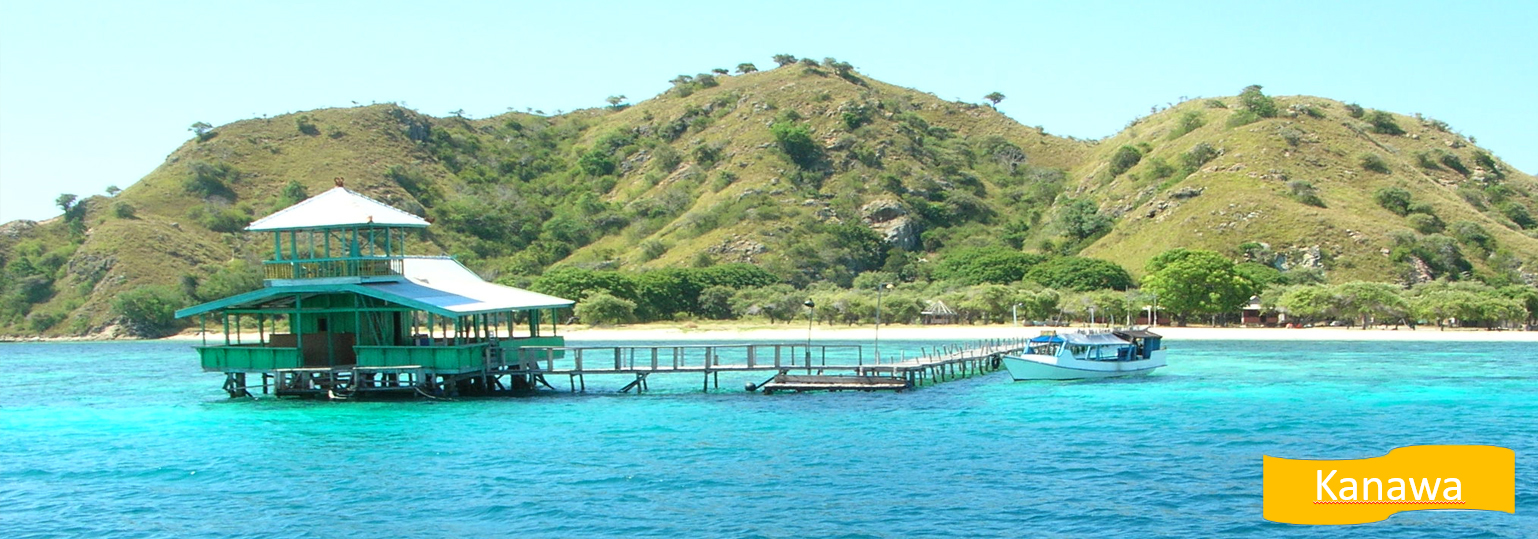 Die Insel  Kanawa bei Komodo Ausflug mit Deutsch sprachigen 